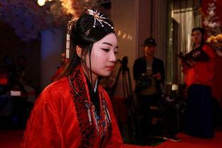 刘备古装成人汉服视频,刘备古装成人汉服风采再现-第3张图片-午夜无码影院 刘备古装成人汉服视频,刘备古装成人汉服风采再现-第3张图片-午夜无码影院