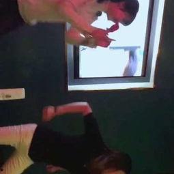 青苹果乐园成人操视频,活力四射的健身新选择-第2张图片-午夜无码影院