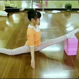 成人练舞蹈技巧视频教学,跟随成人练舞视频学舞秘籍-第3张图片-午夜无码影院 成人练舞蹈技巧视频教学,跟随成人练舞视频学舞秘籍-第3张图片-午夜无码影院