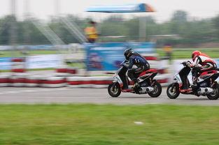 成人摩托比赛视频大全部,成人摩托比赛精彩瞬间大盘点-第2张图片-午夜无码影院