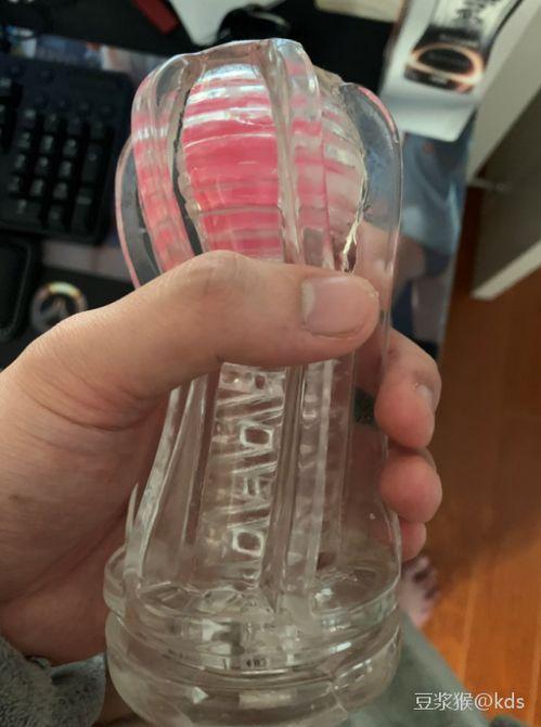 成人飞极杯自制视频,揭秘成人飞极杯自制视频的奇幻之旅-第2张图片-午夜无码影院