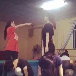 夏天成人简单舞蹈视频,跟随简单舞蹈视频轻松入门-第1张图片-午夜无码影院 夏天成人简单舞蹈视频,跟随简单舞蹈视频轻松入门-第1张图片-午夜无码影院