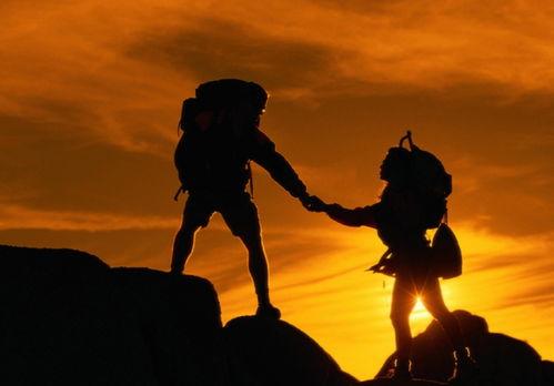 成人登山背带怎么用视频,轻松掌握户外登山必备技能-第3张图片-午夜影院