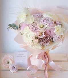 成人典礼花束女孩视频-第1张图片-午夜影院 成人典礼花束女孩视频-第1张图片-午夜影院