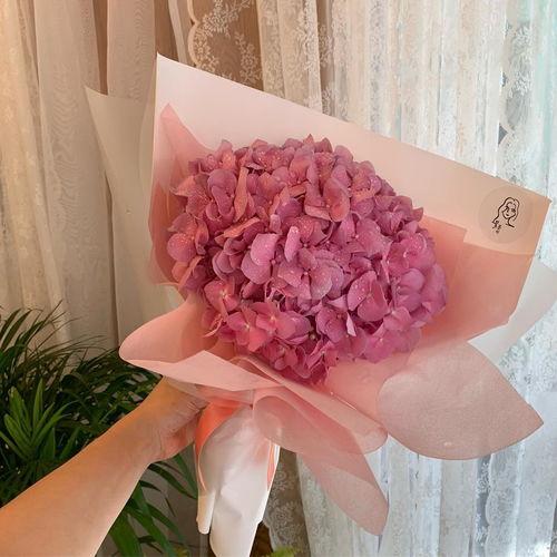 成人典礼花束女孩视频-第2张图片-午夜影院 成人典礼花束女孩视频-第2张图片-午夜影院