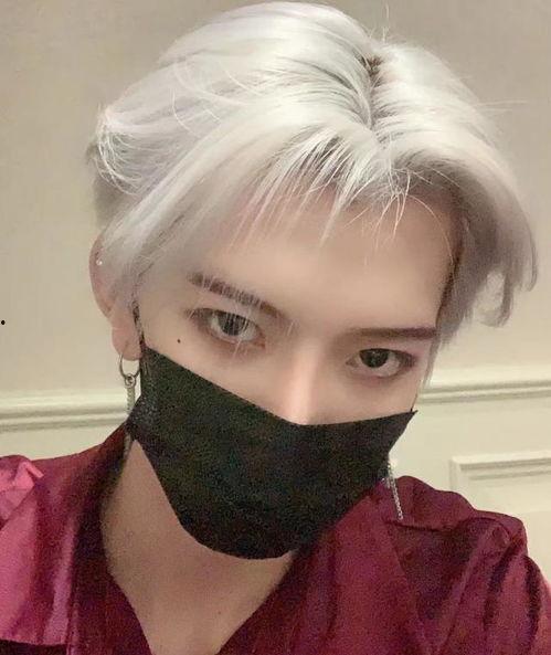 成人带口罩视频大全,成人佩戴口罩实用教程大盘点-第1张图片-午夜影院