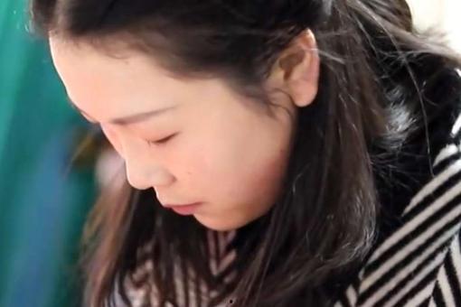 草成人色情视频,一场道德沦丧的视觉盛宴-第2张图片-午夜影院