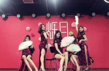 成人舞蹈赠品图片欣赏视频-第3张图片-午夜影院 成人舞蹈赠品图片欣赏视频-第3张图片-午夜影院